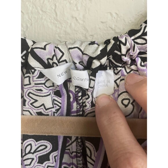 Size large New York & company women’s blouse top - Picture 4 of 5